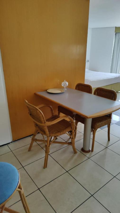 Iate Plaza - Calçadão - Frente Mar Flat 603 Apartamento *