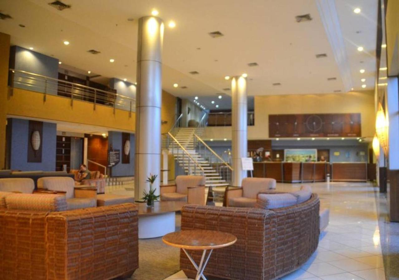Iate Plaza - Calçadão - Frente Mar Flat 603
